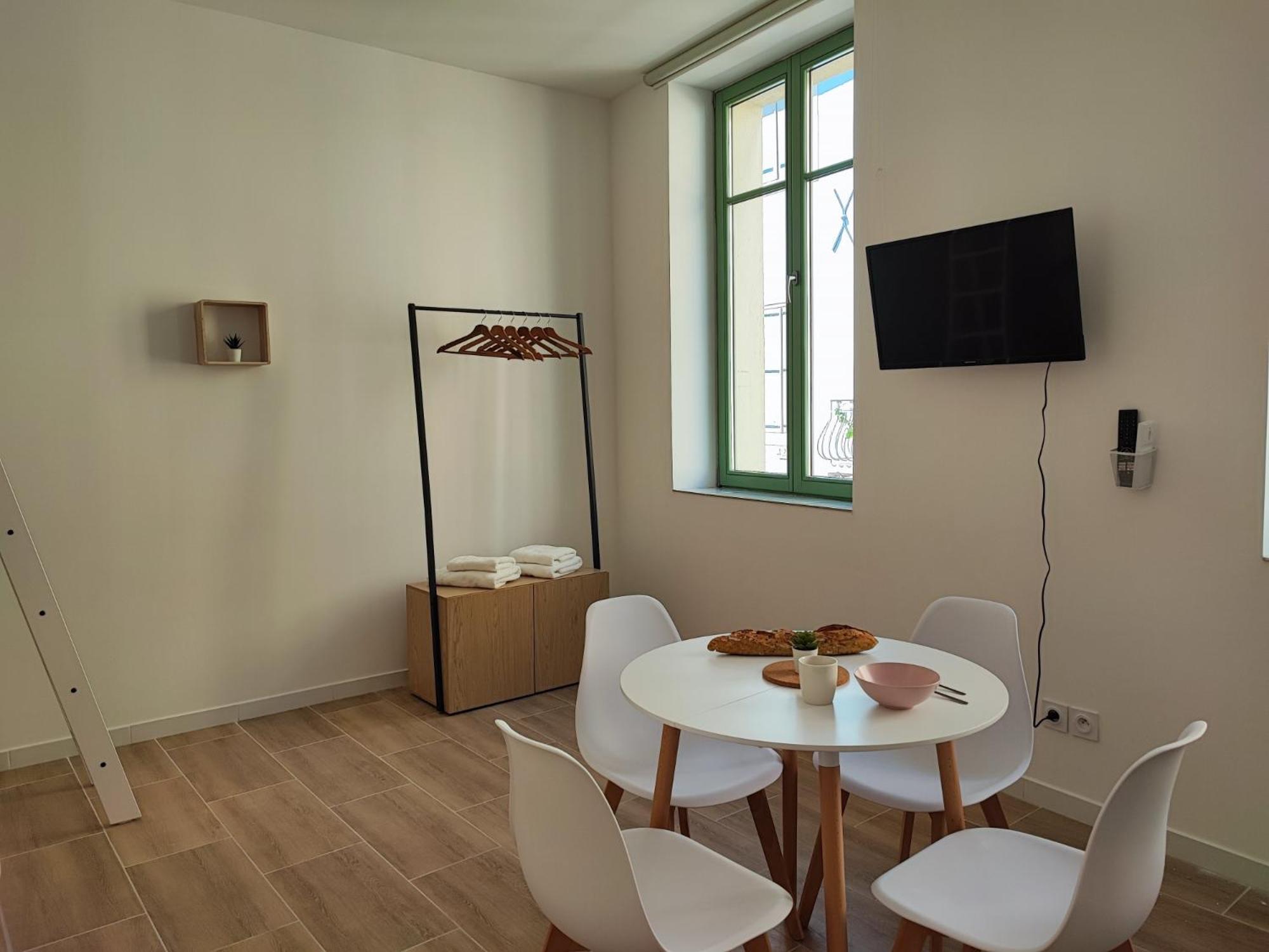 カルカソンヌEscale Entre Cite Et Bastide Clim Wifi Smart Tvアパートメント エクステリア 写真