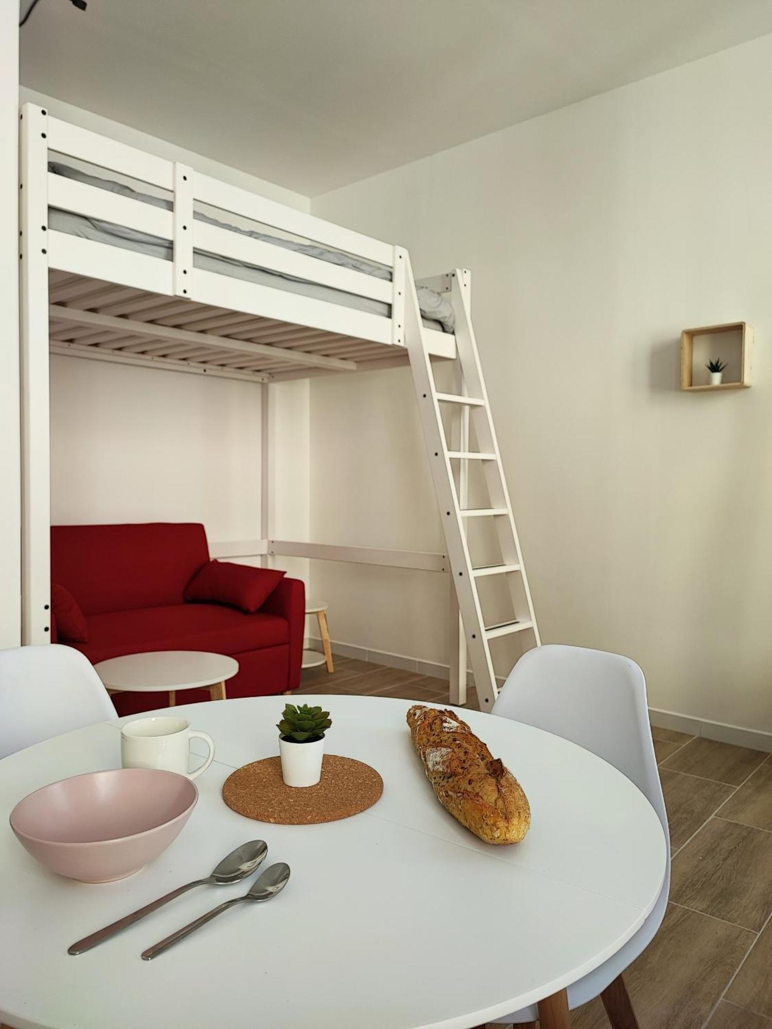 カルカソンヌEscale Entre Cite Et Bastide Clim Wifi Smart Tvアパートメント エクステリア 写真
